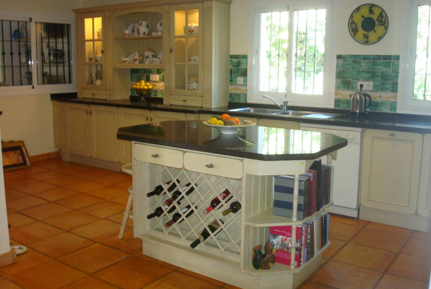 Kitchen 2